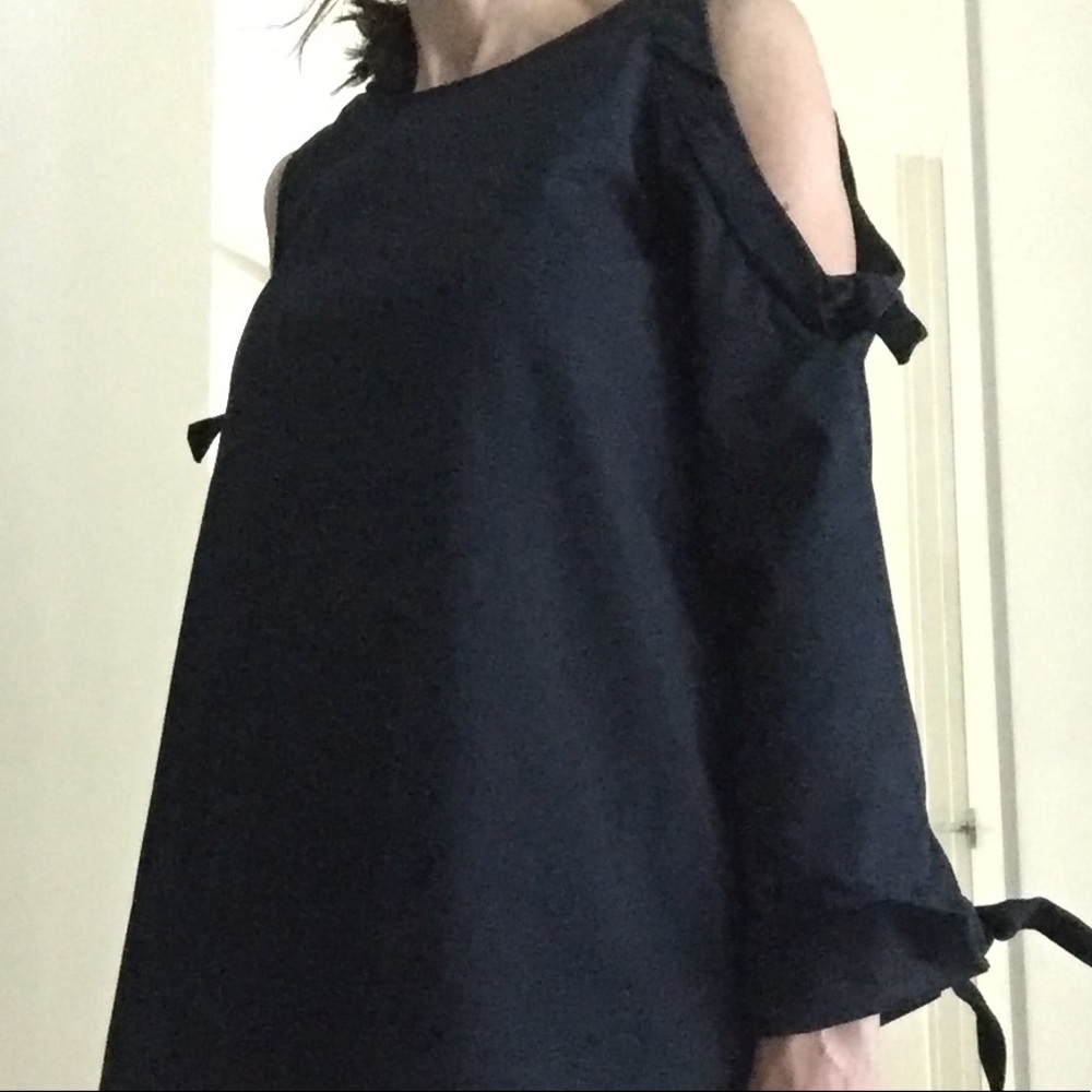 Zara navy cold shoulder dress, xs